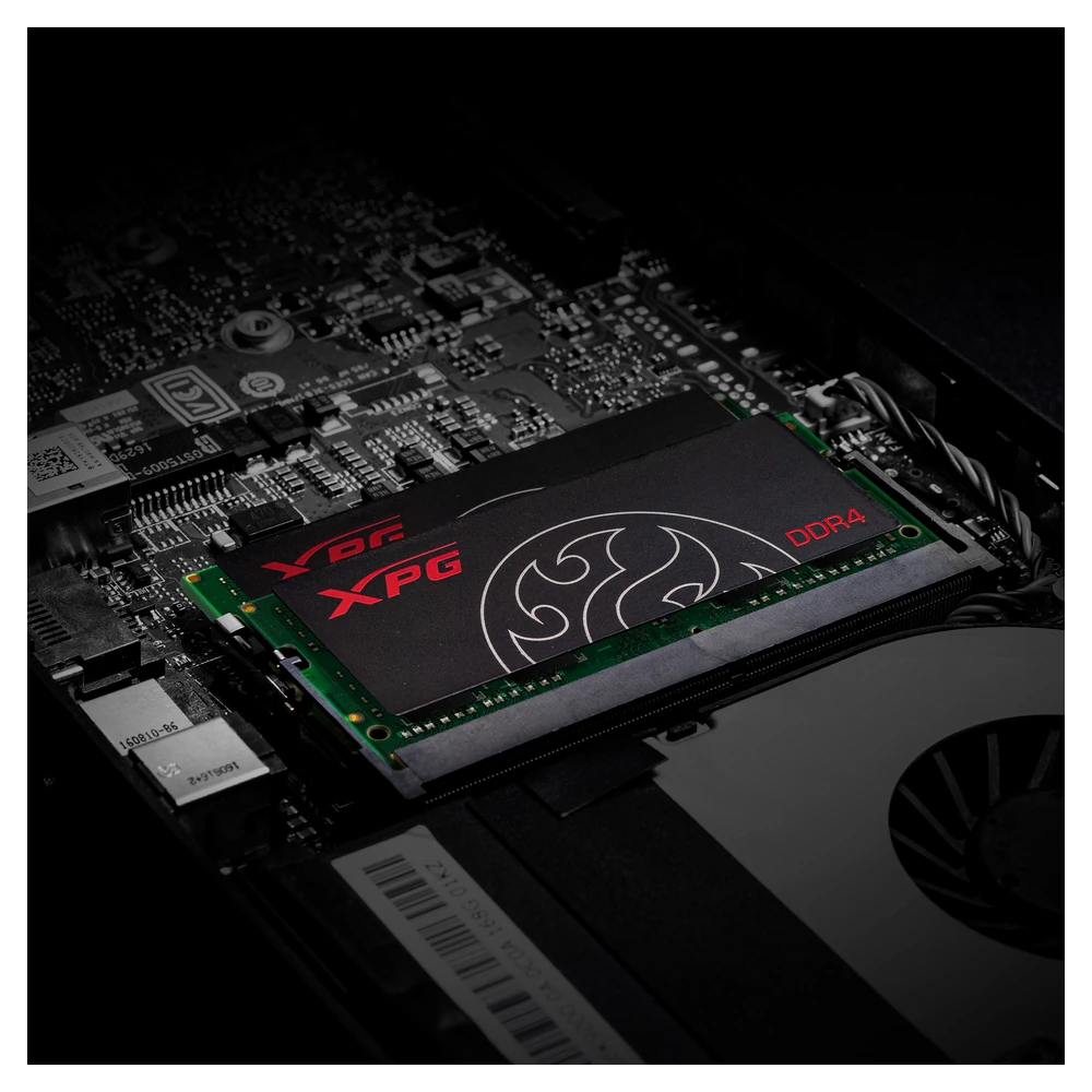 Memoria RAM ADATA XPG Hunter - DDR4 - 8GB - 3200MHz - SO-DIMM - para Laptop - AX4S32008G22-SBHT